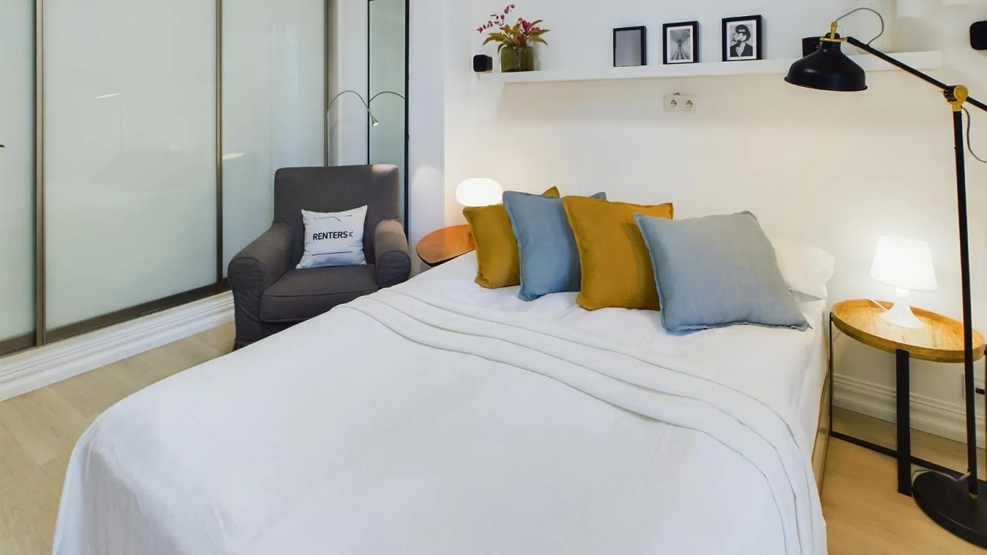 Apartment Comfortable Studio For 2 People With Bathtub And Balcony In Warsaw By Noclegi Renters Poland