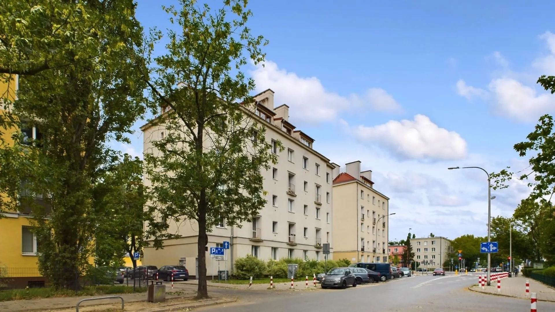 Apartment Comfortable Studio For 2 People With Bathtub And Balcony In Warsaw By Noclegi Renters